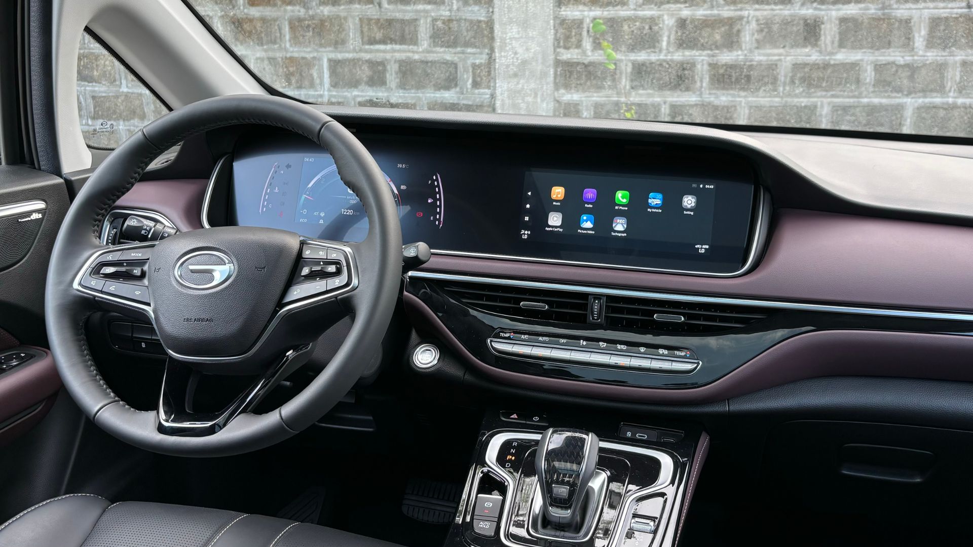 GAC M6 Pro dashboard and touchscreen